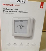 Honeywell Home T5 Touch Screen Thermostat