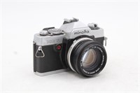Vintage Minolta XG 7 35mm Film Camera