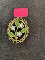 Vintage Peal Flower Pin