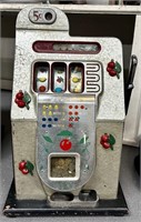 Vintage Mills Five Cent Slot Machine