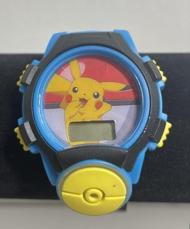 2018 Pokémon Pikachu Digital Watch With Light!