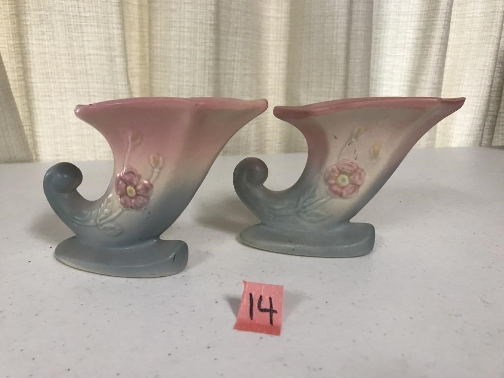 Pair of Hull USA Vases (4"H)