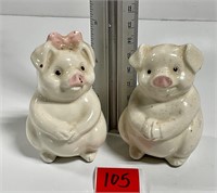 Vtg Ceramic Lil Piggies S&P Shakers