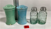 Vtg Blue/Green Mason Jars S&P Shakers