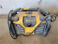 DEWALT SHOP RADIO