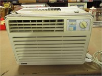 Danby Air Conditioning ( Not Tested )
