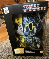 Transformer DZNR G1 “Bumblebee” what’s inside edit