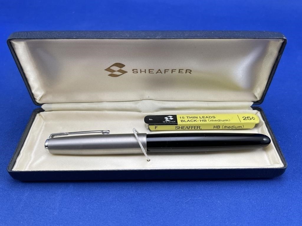 Vintage Boxed Shaeffer Fountain Pen