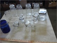 Miscellaneous lot of jars