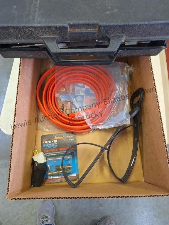 Box lot.
10-3 with ground indoor wire unknown