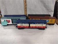 Five Lionel Model Train Box Cars