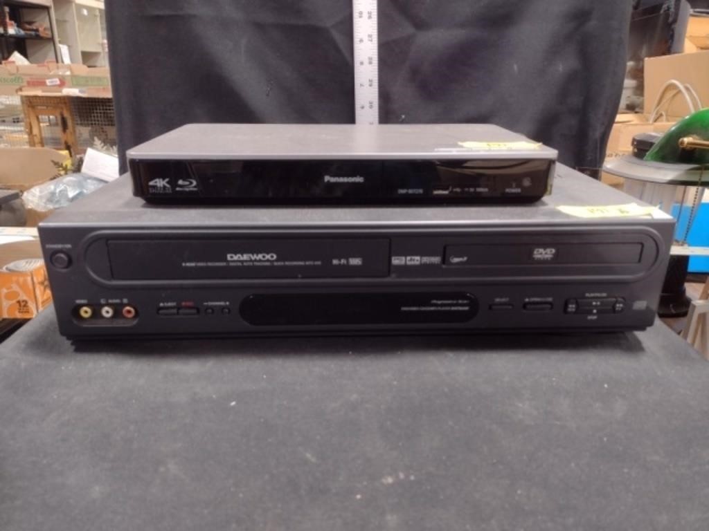 DAEWOO VHS/DVD Player & Panasonic Blue Ray