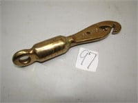 BRASS MAYS HOOK TO LOWER NITRATE DOWN INTO A HOLE