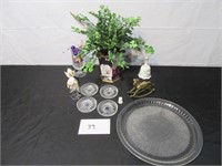 Table Decor. Lot (12)