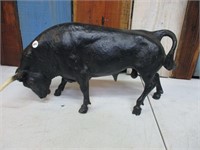 12x7 Bull Statue