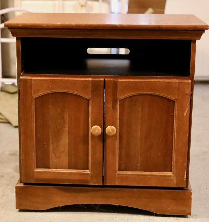 Rotating TV Stand or Microwave Cart