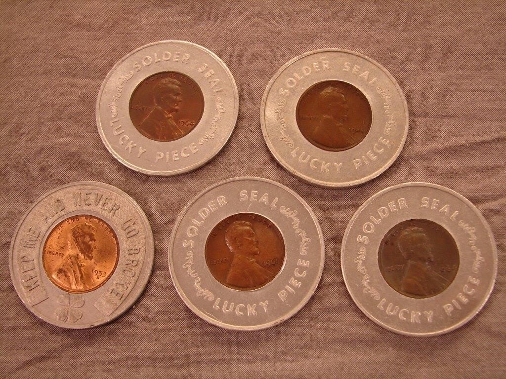 Lot of 5 Soldier Seal Lucky Pieces