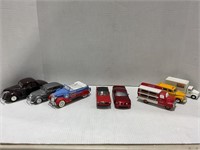 LOT OF 8  COLLECTIBLE DIE CAST MODELS