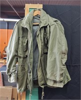 Military Jacket No size probably xl to 2xl