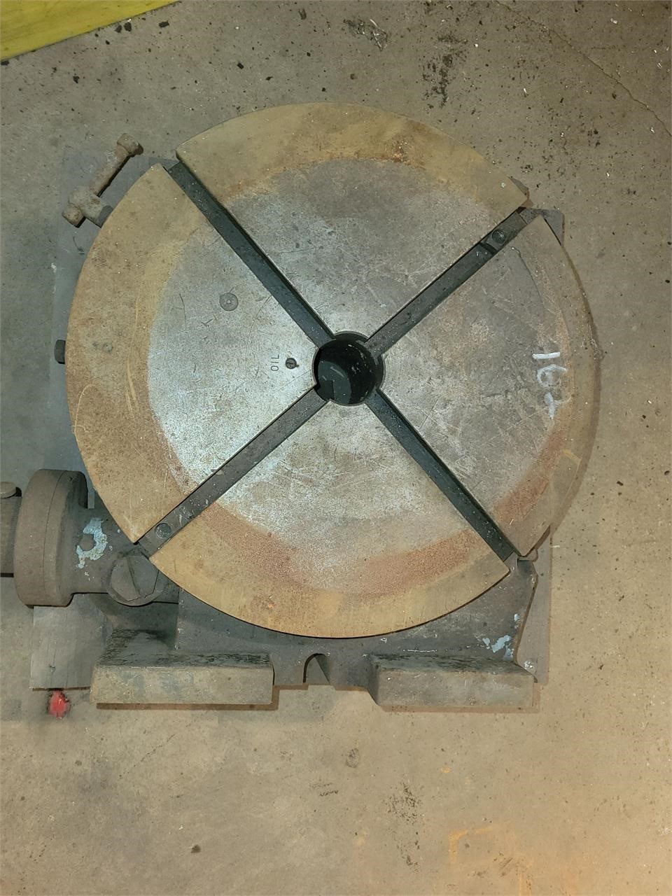 Rotary table wheel