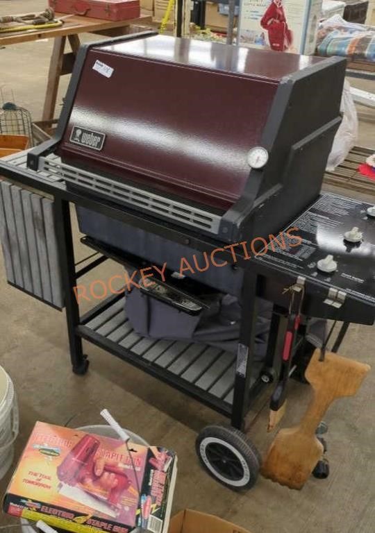 Webber gas grill with cover