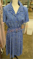 Vintage Leslie Fay size 12 petite vintage dress