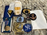 V - US NAVY MEDALS & PATCHES (T5)
