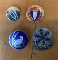 Lot of 4 Brooches/Pins