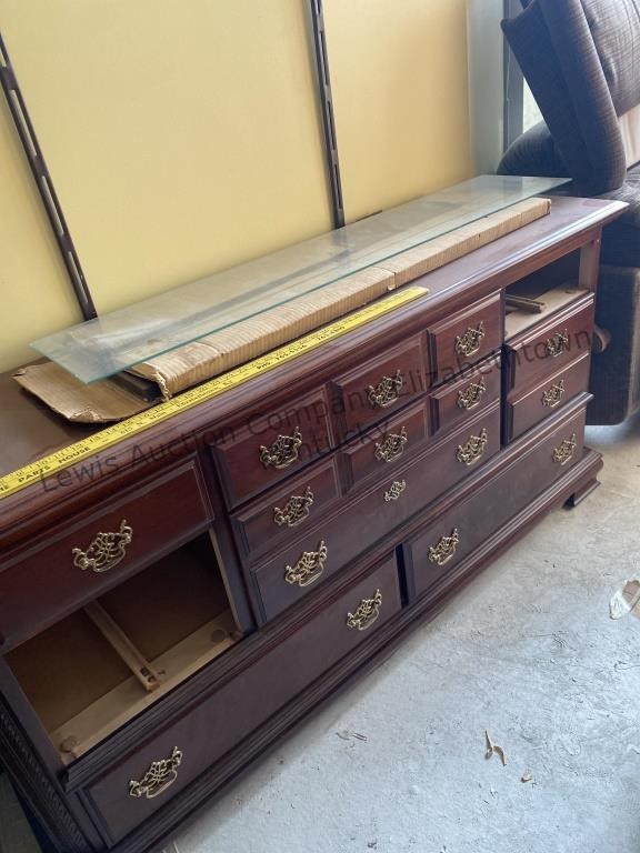 Dresser with mirror, missing one drawer on right