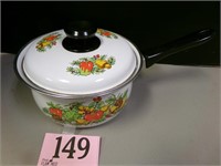 LIDDED CASSEROLE