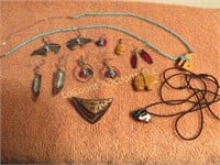 Native American Jewelry earrings bears turquoise