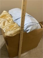 Moving box filled with bed linens Unknown size