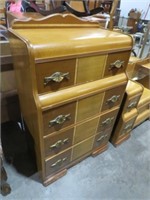BEAUTIFUL ANTIQUE 4 DRAWER WATERFALL CHEST