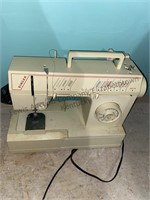 Singer sewing machine not tested