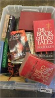 Tote book lot Lord of the rings, dragons and more