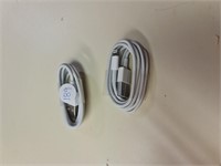 2 fast charing iphone chargers