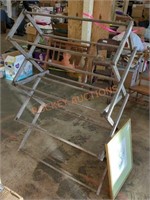 Folding wooden clothes rack