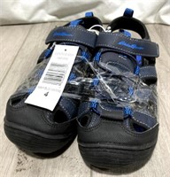 Eddie Bauer Boys Closed Toes Sandals Size 4