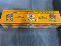 1990 Score baseball  collector set trading cards