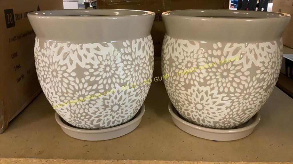 2 Southern Patio Farrah 9" ceramic pots