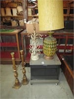 MID CENTURY LAMPS, CABINET
