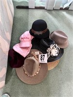 Hats(LR)