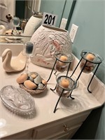 Vase, Candles Holders & Misc.(US Bedroom)