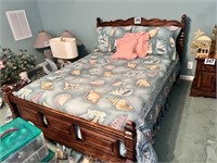 Full Size Bed & Bedding(US Bedroom)