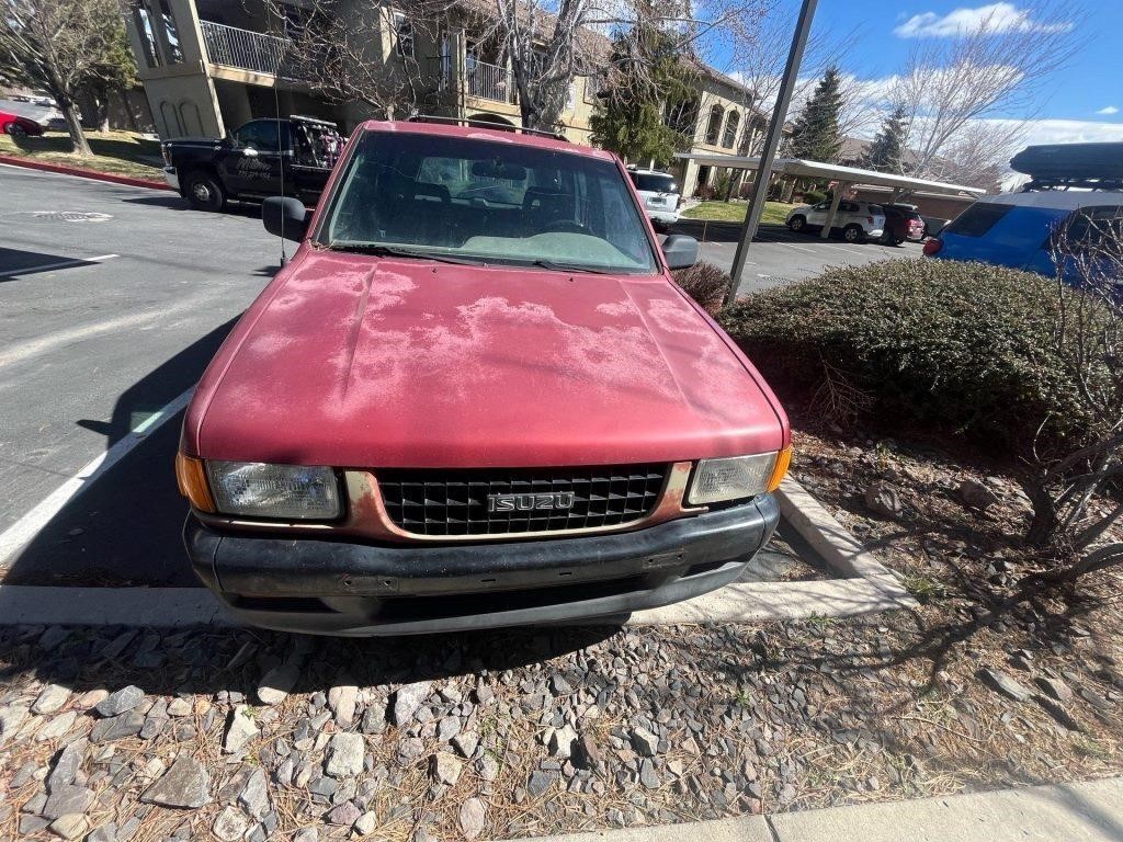 1997 Isuzu Rodeo Red