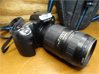 Minolta Maxxum Camera 300si w/ 75-300mm & Case