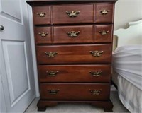 KENLEA CHEST OF DRAWERS