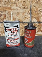 2 HOUSEHOLD OIL CONTAINERS TEXACO / TRUE VALUE