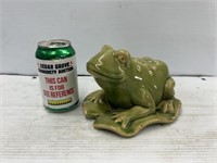 Green decorative frog