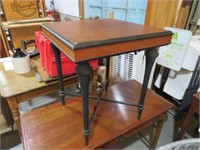 SOLID WOOD WITH STRETCHER BASE TABLE